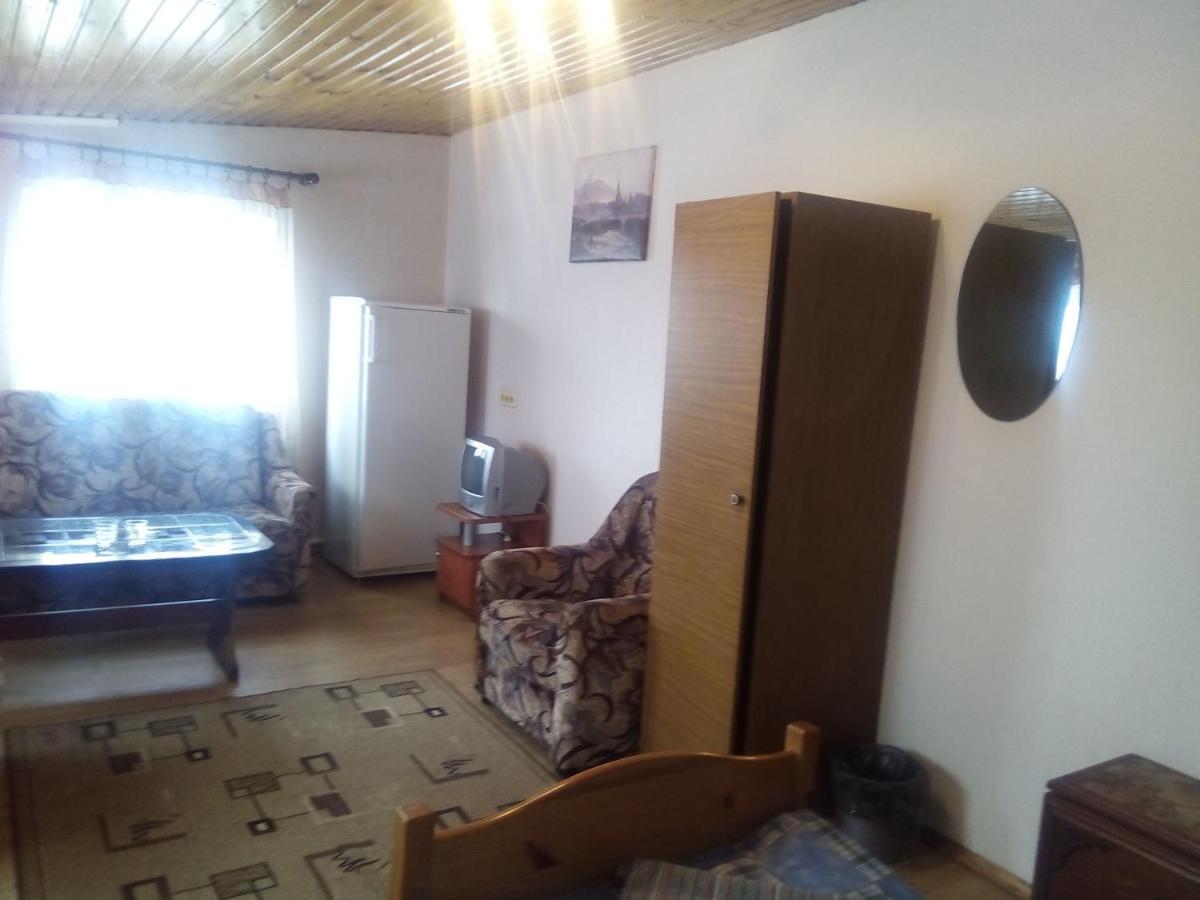 Kadm Motel Minsk Exterior photo
